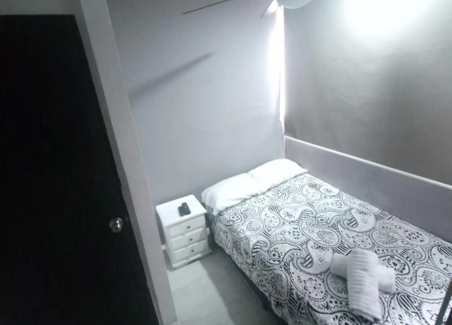 11 Bedroom-2 Floors Apartment Jacuzzi & Rooftop Pool At Poblado Medellin Colombia
