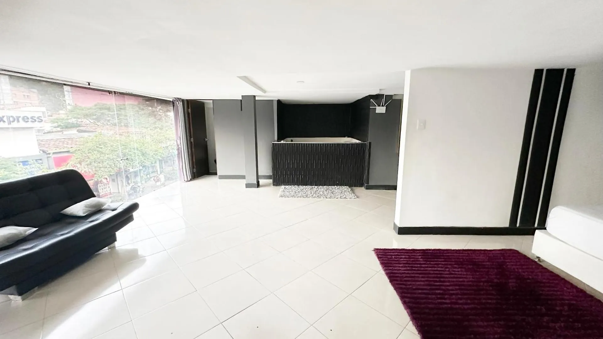 11 Bedroom-2 Floors Apartment Jacuzzi & Rooftop Pool At Poblado Medellin Colombia