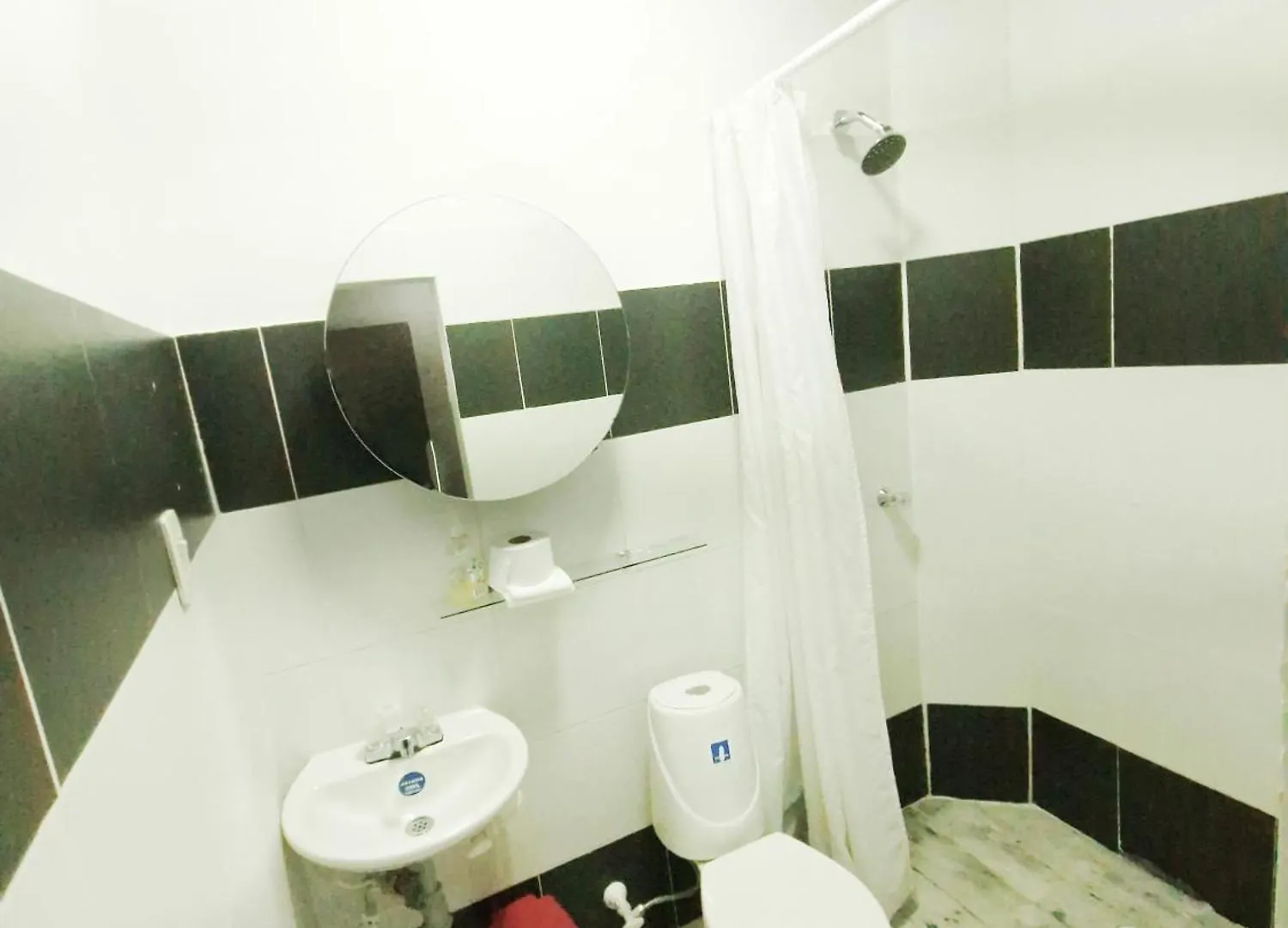 11 Bedroom-2 Floors Apartment Jacuzzi & Rooftop Pool At Poblado Medellín 0*,  Colombia
