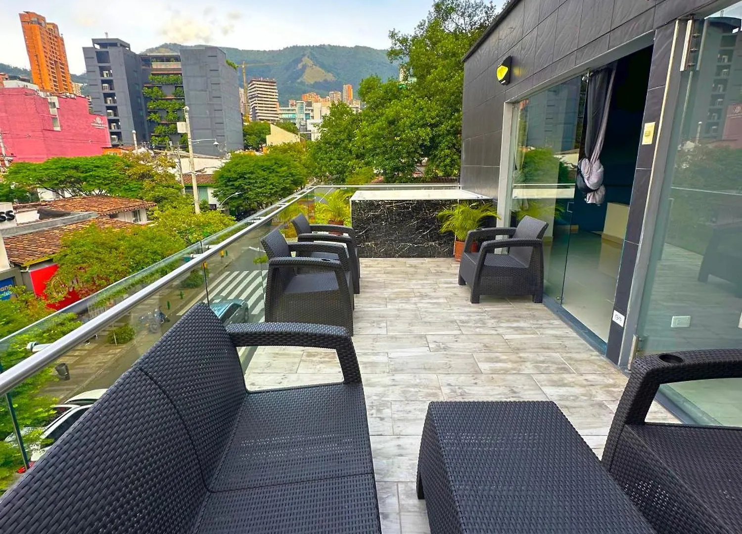 11 Bedroom-2 Floors Apartment Jacuzzi & Rooftop Pool At Poblado Medellin 0*,